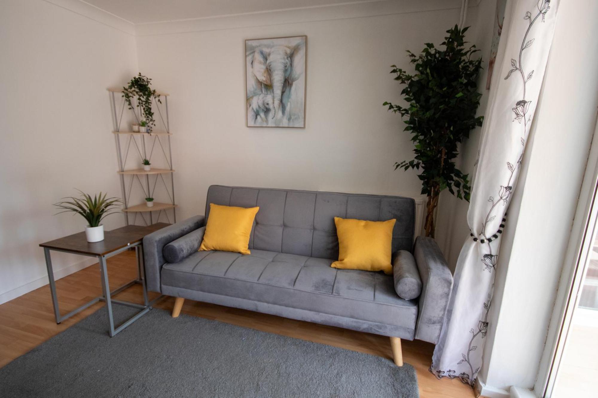 10min To Oxford - 3 Bedrooms - Sleeps 7 - Pets Ok * Kidlington